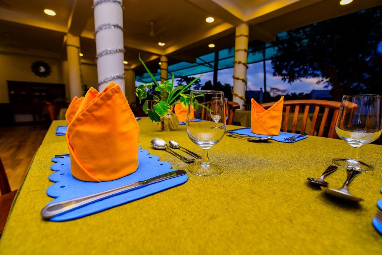 Kabalana Hotel & Villa アハンガマ エクステリア 写真